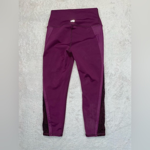 ALO Yoga High Waisted Yoga Capris Leggings Stretch Patina Purple Womens‎ Size XS - Picture 4 of 10